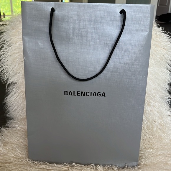 Balenciaga Paper Bag - Picture 4 of 5